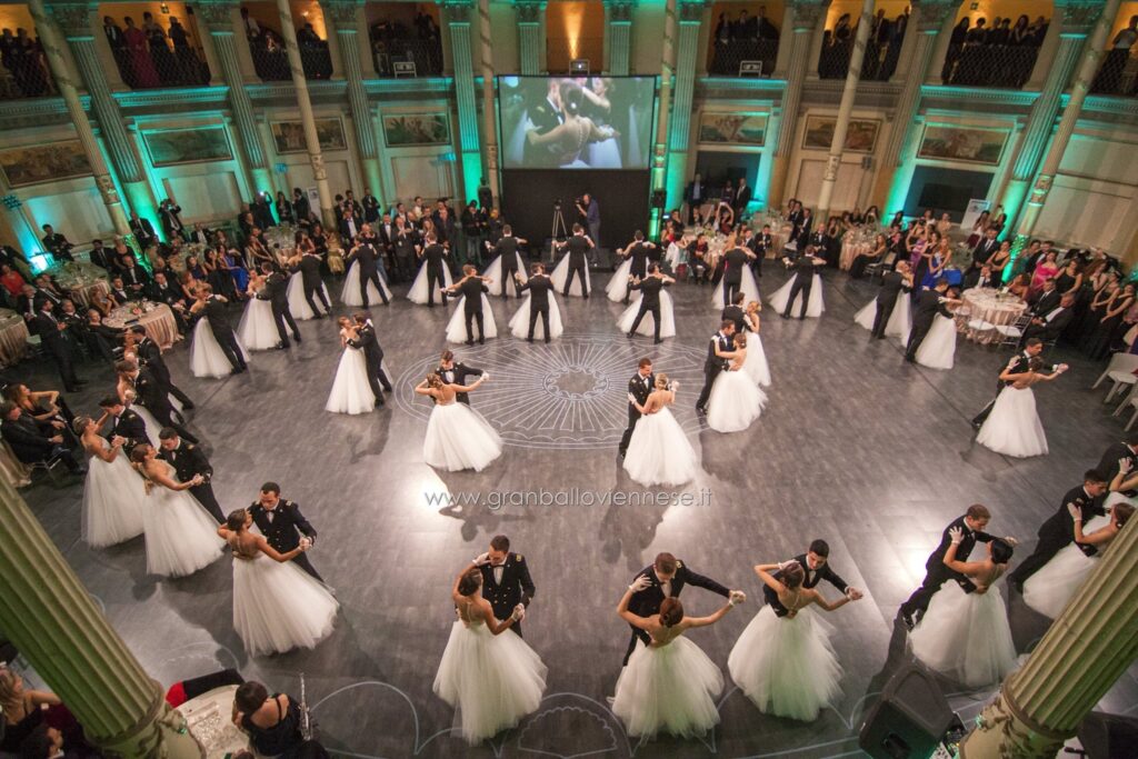 Gran Ballo Viennese